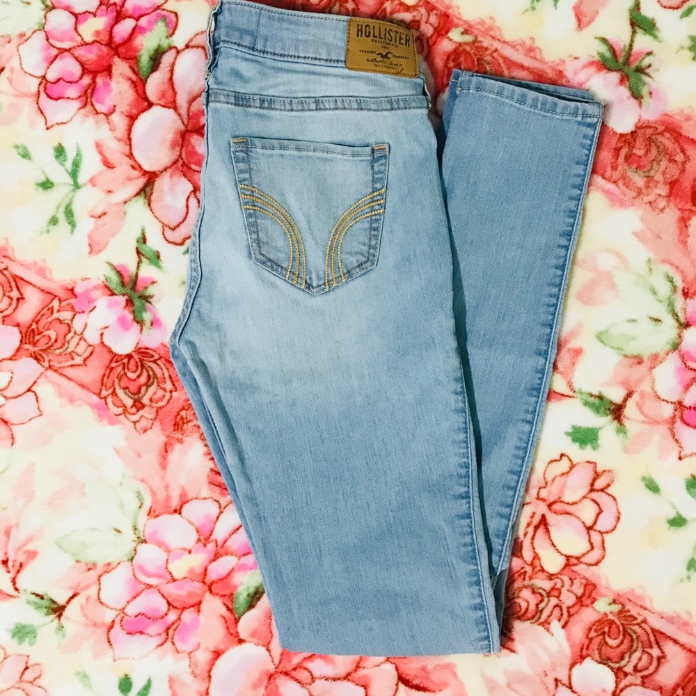 Hollister jeans